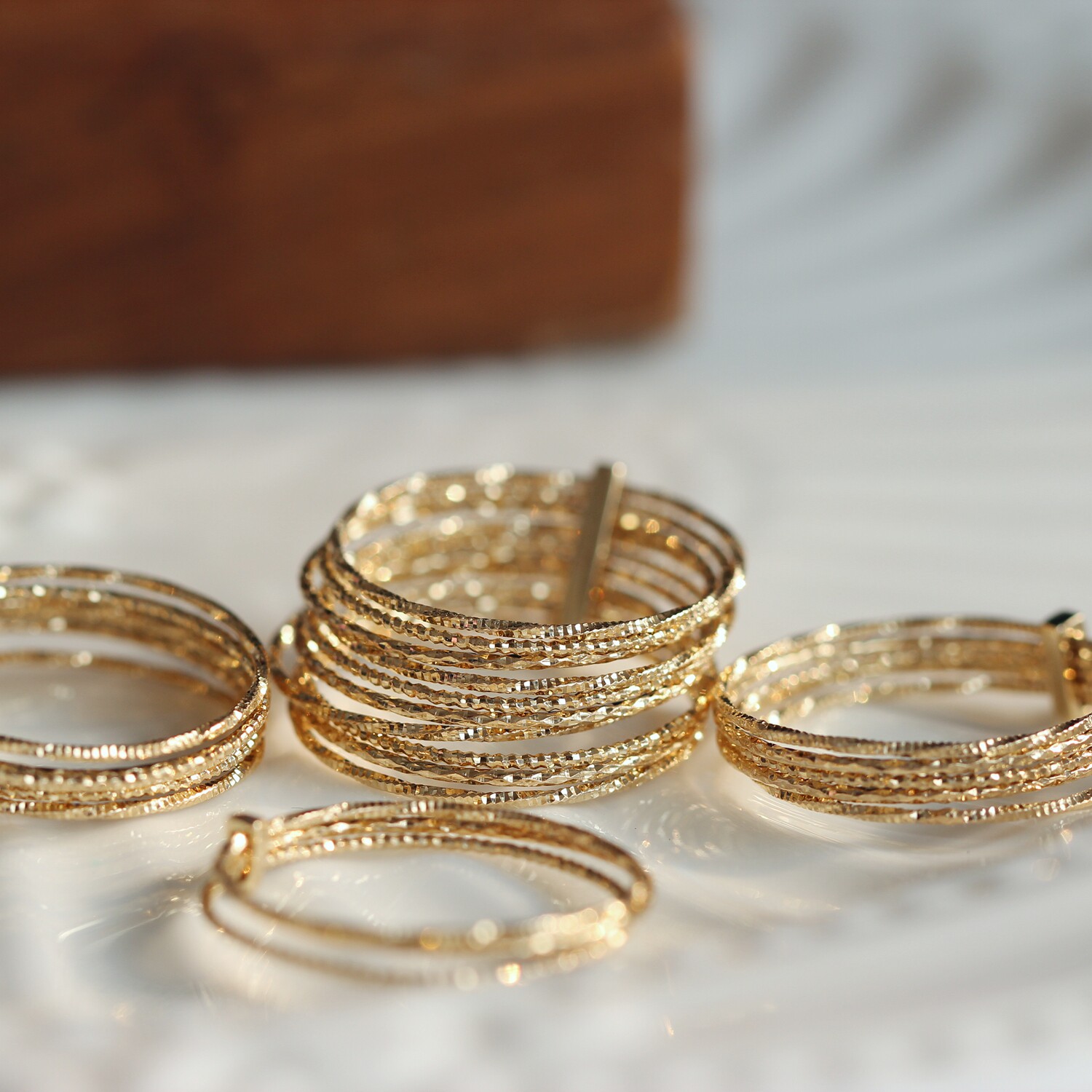 订货 兔兔纯14K金多层圈闪亮刻面指环 宽戒面金丝层叠食指戒指