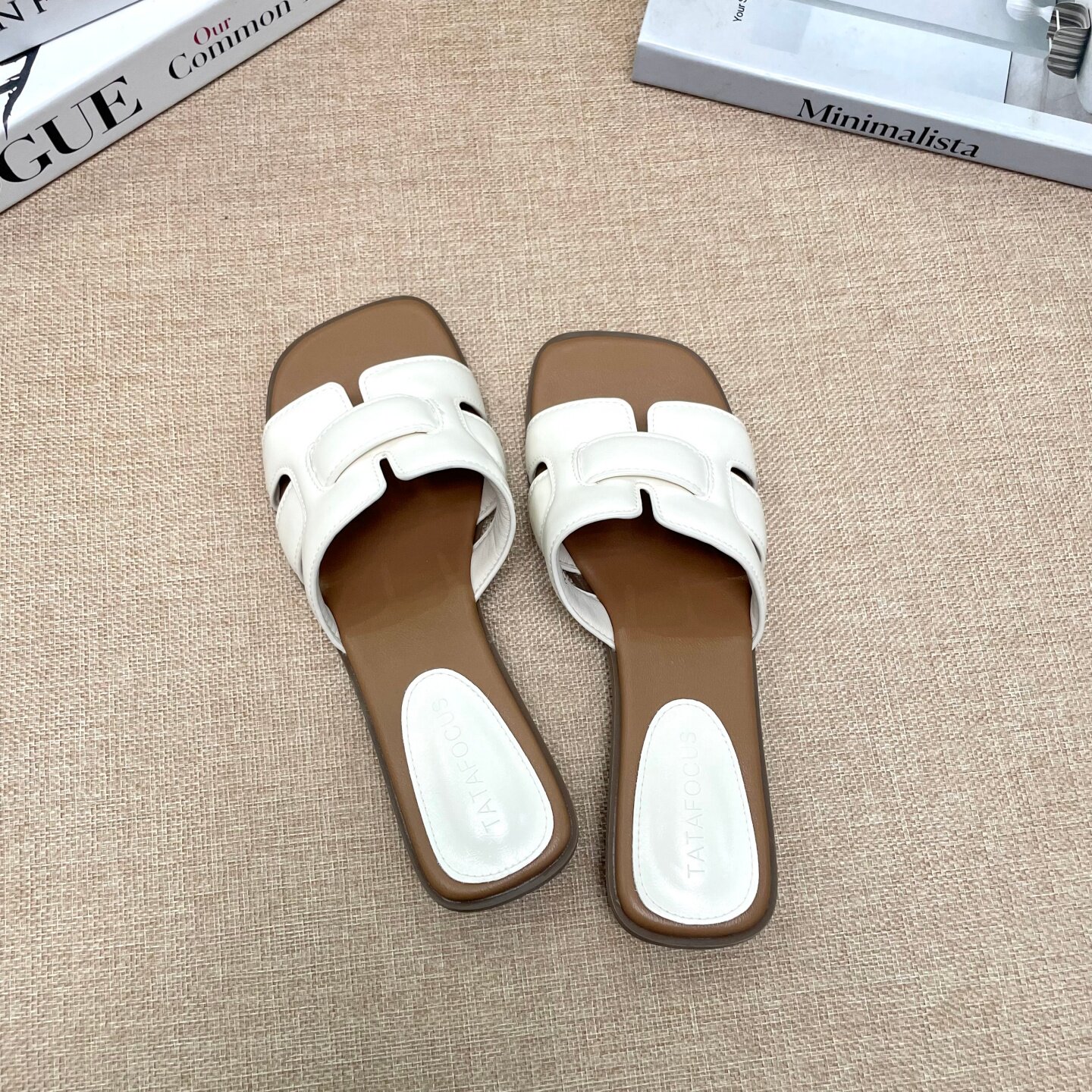 低跟真皮一字拖女2026夏季新款外穿气质仙女风露趾百搭编织凉拖鞋