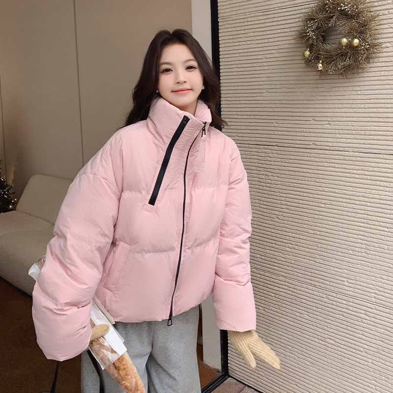 2025新款羽绒服女短款粉嫩保暖显白90白鸭绒立领外套冬季时尚可爱