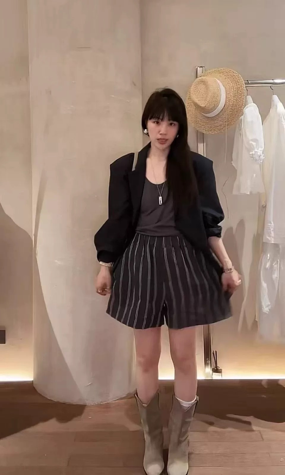 现atmosphere女2025韩国东大门夏季款向日葵同款亚麻休闲短裤