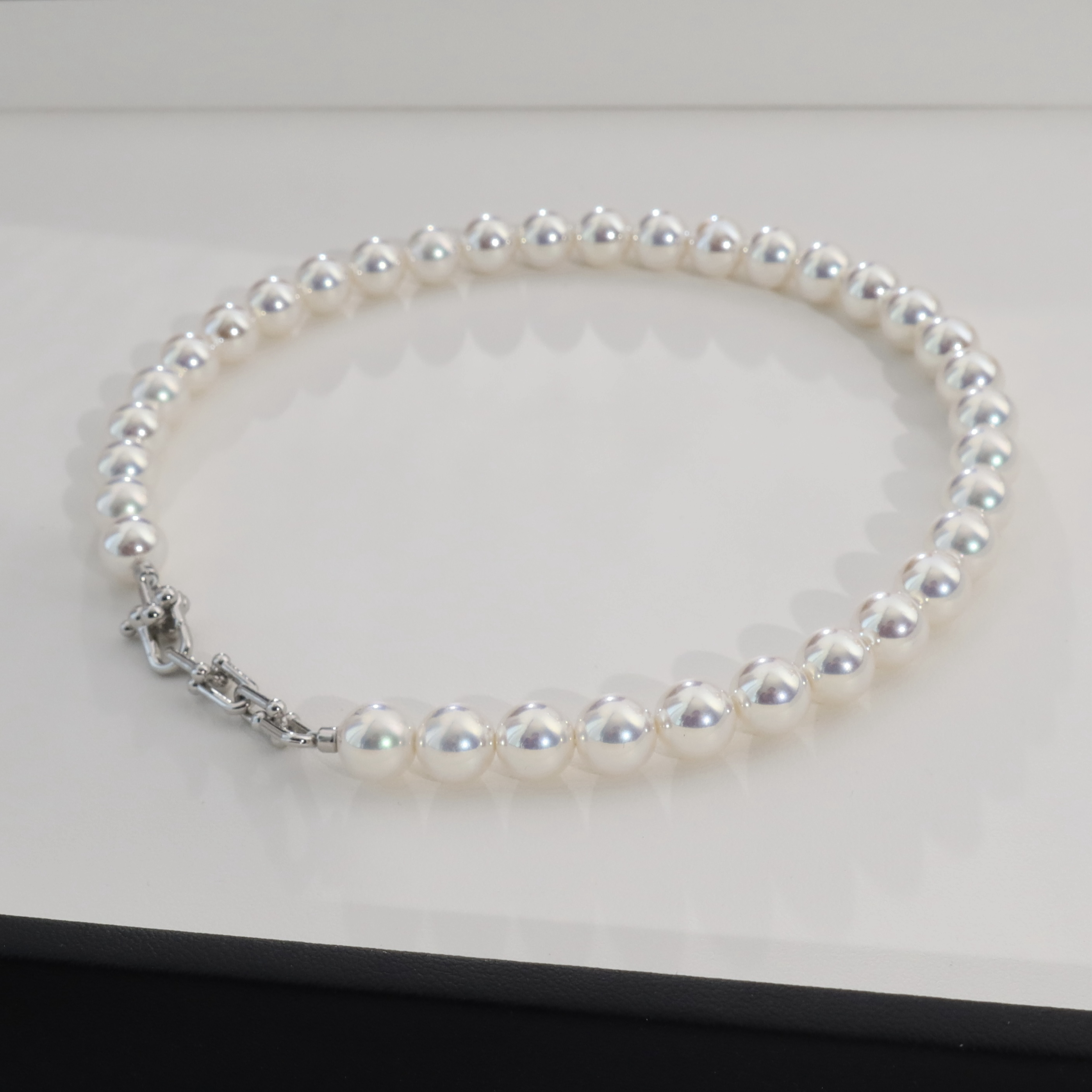 爆亮！镜面小灯泡极光伴彩珍珠颈链女个性时髦粗项链礼服choker潮