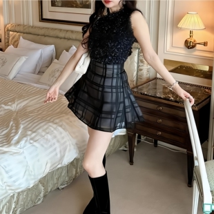 现* 花糖家 日系定制GRL高腰显腿长有内衬后拉链格纹短裙tu1028