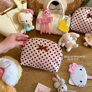 新品 原创可爱波点粉色化妆包甜美少女便携收纳包旅行大容量洗漱包