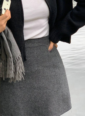 春夏鱼骨纹羊毛呢子A字包臀短裙短款半身裙女高腰显瘦百搭黑灰色