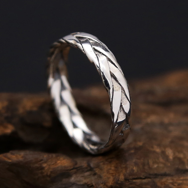 S925纯银饰品情侣对戒泰国麻绳单瓣编制戒指男女复古泰银指环简约