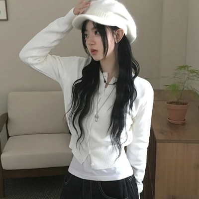 秋天日记 基本款圆领纽扣针织上衣 柔软短款百搭修身毛衣开衫外套