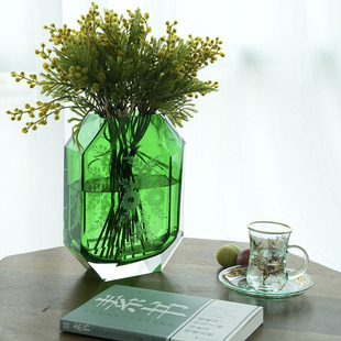 手工水晶琉璃刻花八角形祖母绿花瓶18.5 24.5cm