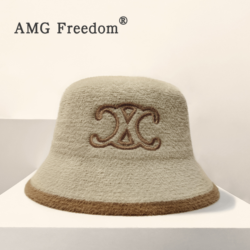 仿貂毛刺绣字母保暖渔夫帽