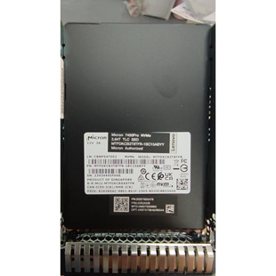 4XB7A79648-C ThinkSystem 2.5“ U.3 7450 PRO 3.84TB NVMe PCIe