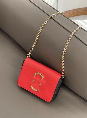 AF197 金扣红色相机包 原680元 25年回馈清仓不退不换