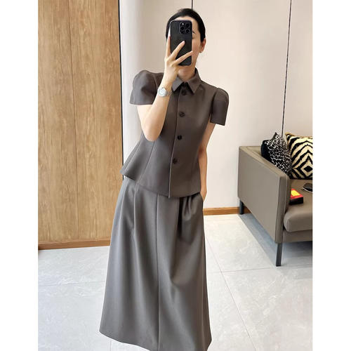 C2796分开拍花苞袖西服套裙 原1150元 25年终回馈清仓不退不换