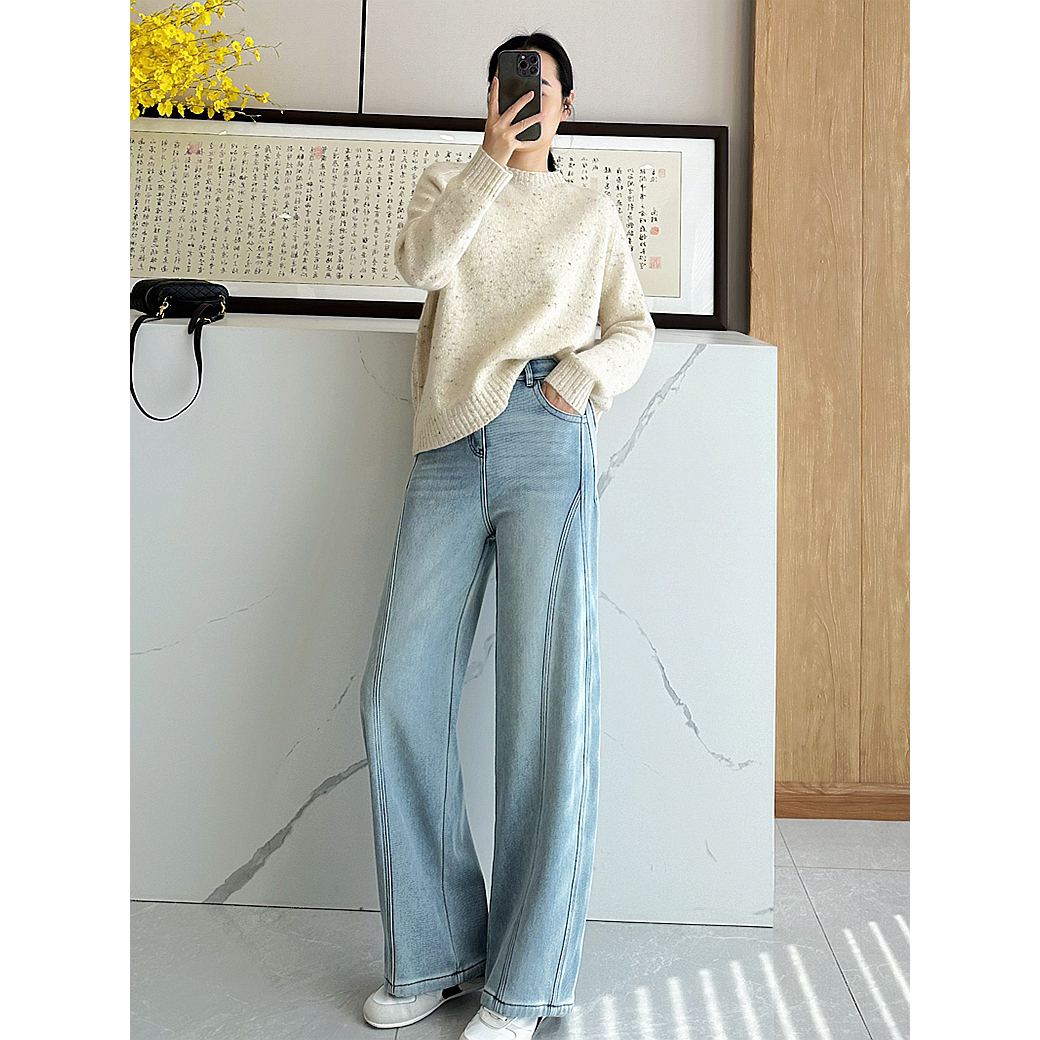 C4797 时尚巴黎的老店 狂显瘦 时髦超有型 保暖加绒镰刀牛仔裤 女