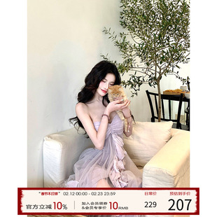 灰尘邓邓 度假风连衣裙2026早春新款设计感抹胸长裙紫色网纱裙子
