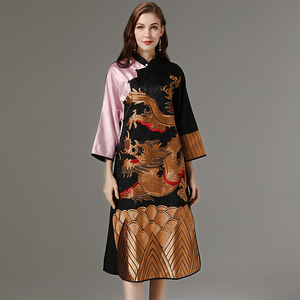 新中式连衣裙国风刺绣安娜滕大码轻奢高级感宽松改良旗袍裙龙袍女