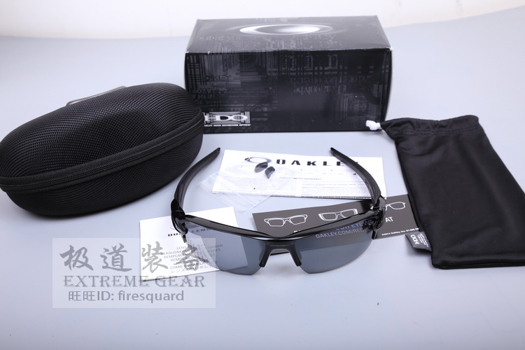 装备Oakley偏光太阳镜骑行护目镜