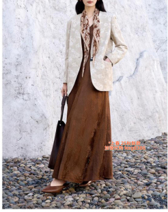 加微发图订金代购 村 国内专柜正品 25秋新款 外套S3211627 春