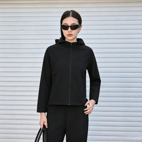 2026秋季动恒新款收腰户外锦纶弹力内网衬女速干风衣外套DSY6855B