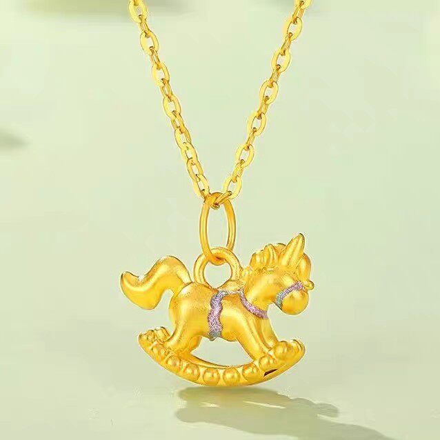 黄金包银饰首饰独角兽黄金色生肖马吊坠甜美小马项链锁骨链送礼物图片