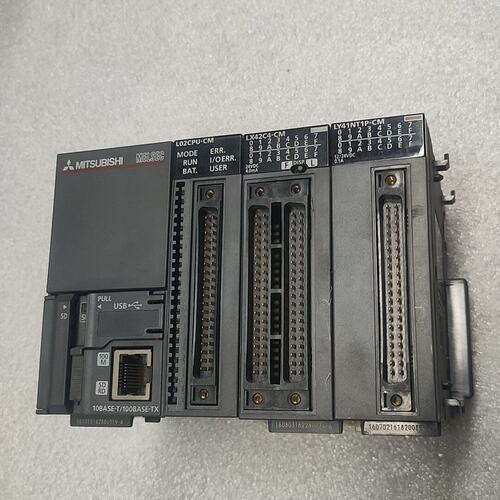 议价MELSEC L系列PLC模块一套，型号：L02CPU-可维修