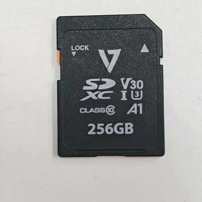 议价V7 256GB SD卡 读写快 成色可维修