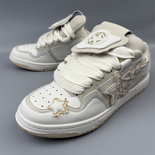 百搭潮鞋 低帮休闲板鞋 撤柜捡漏 男女情侣款 真皮小众潮流星星面包鞋