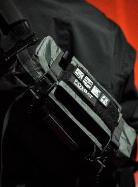 现货FOXBAT-狐蝠工业 LEG-09 