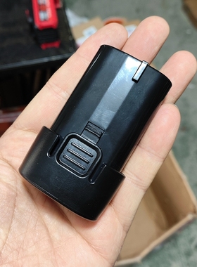 菜青虫适配牧田7.2V 电池组 BL0715 BL7010 DF012 DF010DSE TD021