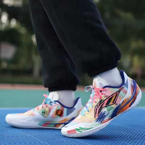 李宁利刃5V2男子篮球鞋