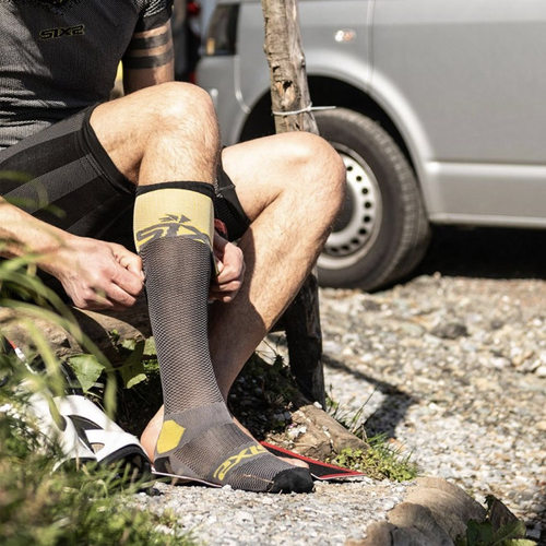 意大利sixs高性能机车运动长袜