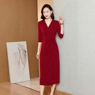 春装新款V领修身显瘦连衣裙优雅气质中长款大码礼服长裙宴会裙夏