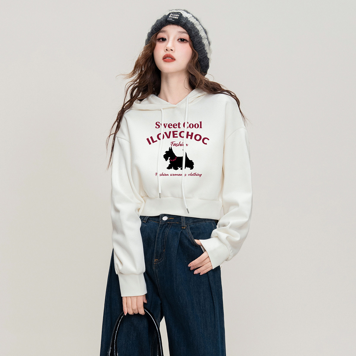 短款卡通小狗印花连帽卫衣