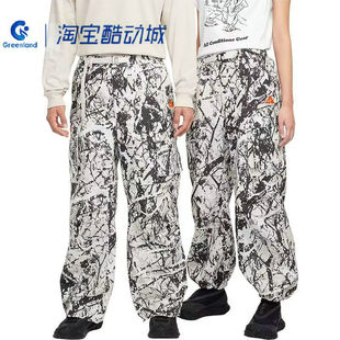 Nike/耐克男女裤 时尚潮流舒适百搭宽松梭织印花长裤/FV8842-104