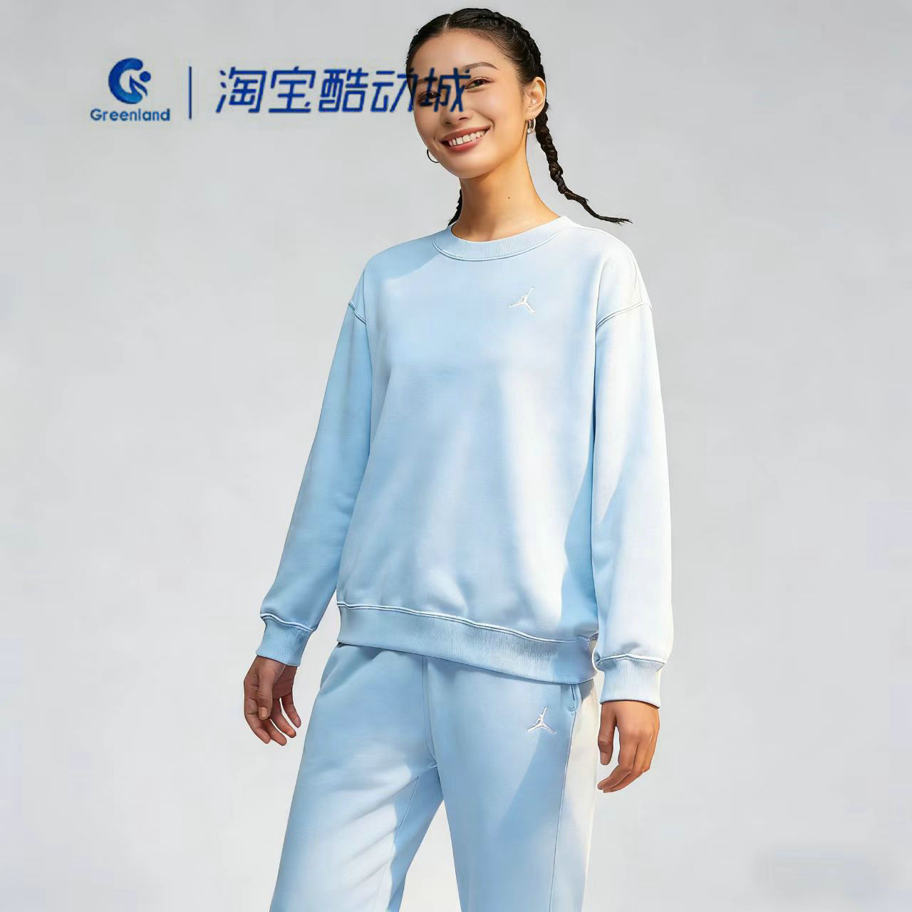 耐克女子运动休闲卫衣圆领套头衫