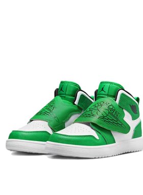 NIKE耐克耐磨板鞋童鞋