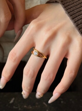 千夕足金999点钻线条交叉戒黄金戒指女款送女友情人节生日礼物