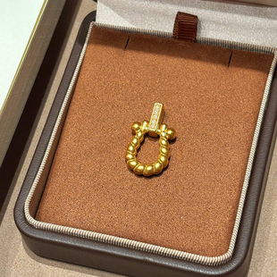千夕 足金999麻花马蹄扣黄金吊坠女士春节情人节生日礼物送女友