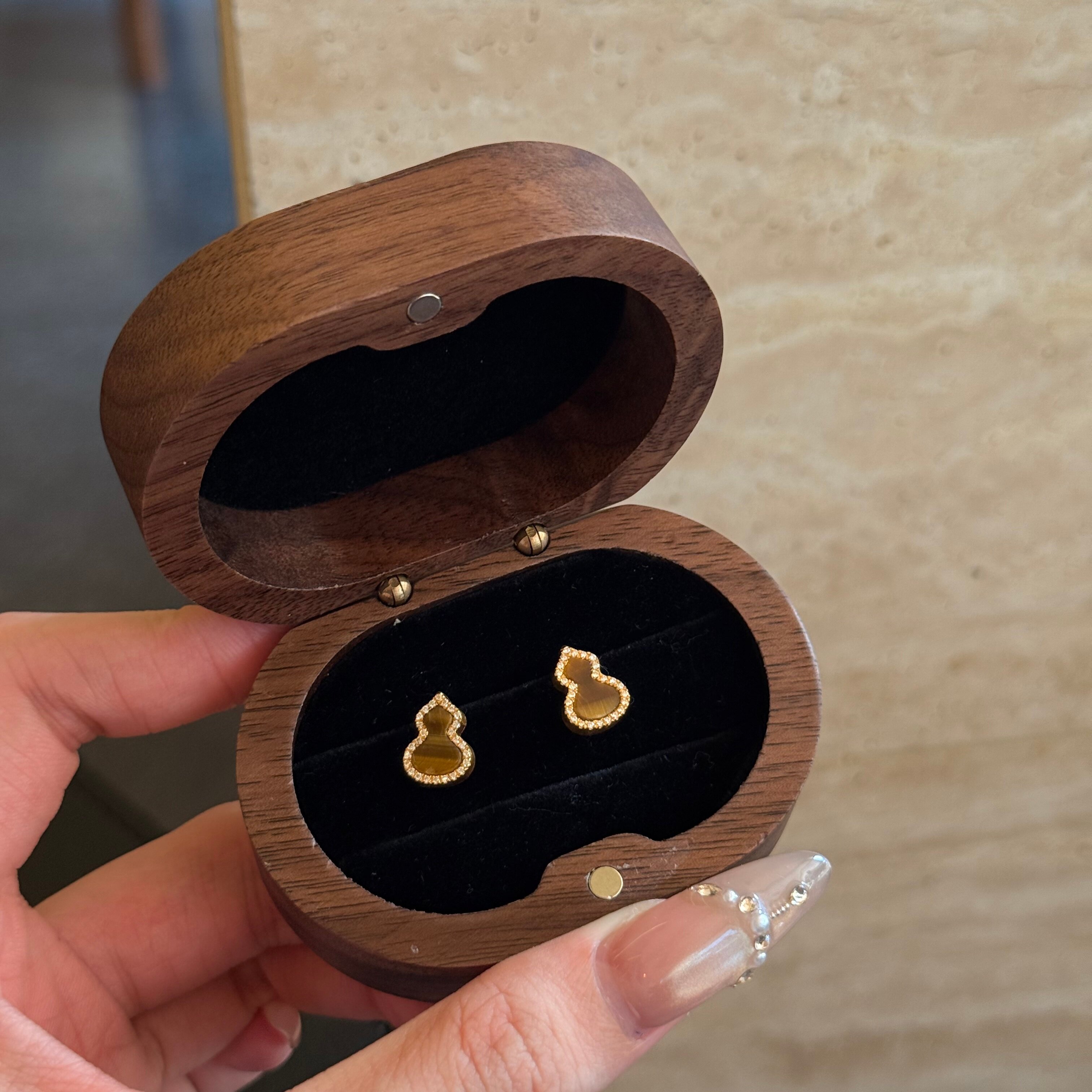 千夕 足金999满钻虎眼葫芦耳钉黄金耳饰女款送女友情人节生日礼物