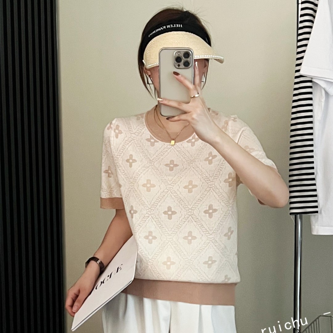 2095【四叶草浮雕针织衫】春夏新品撞色圆领短袖薄款女士上衣