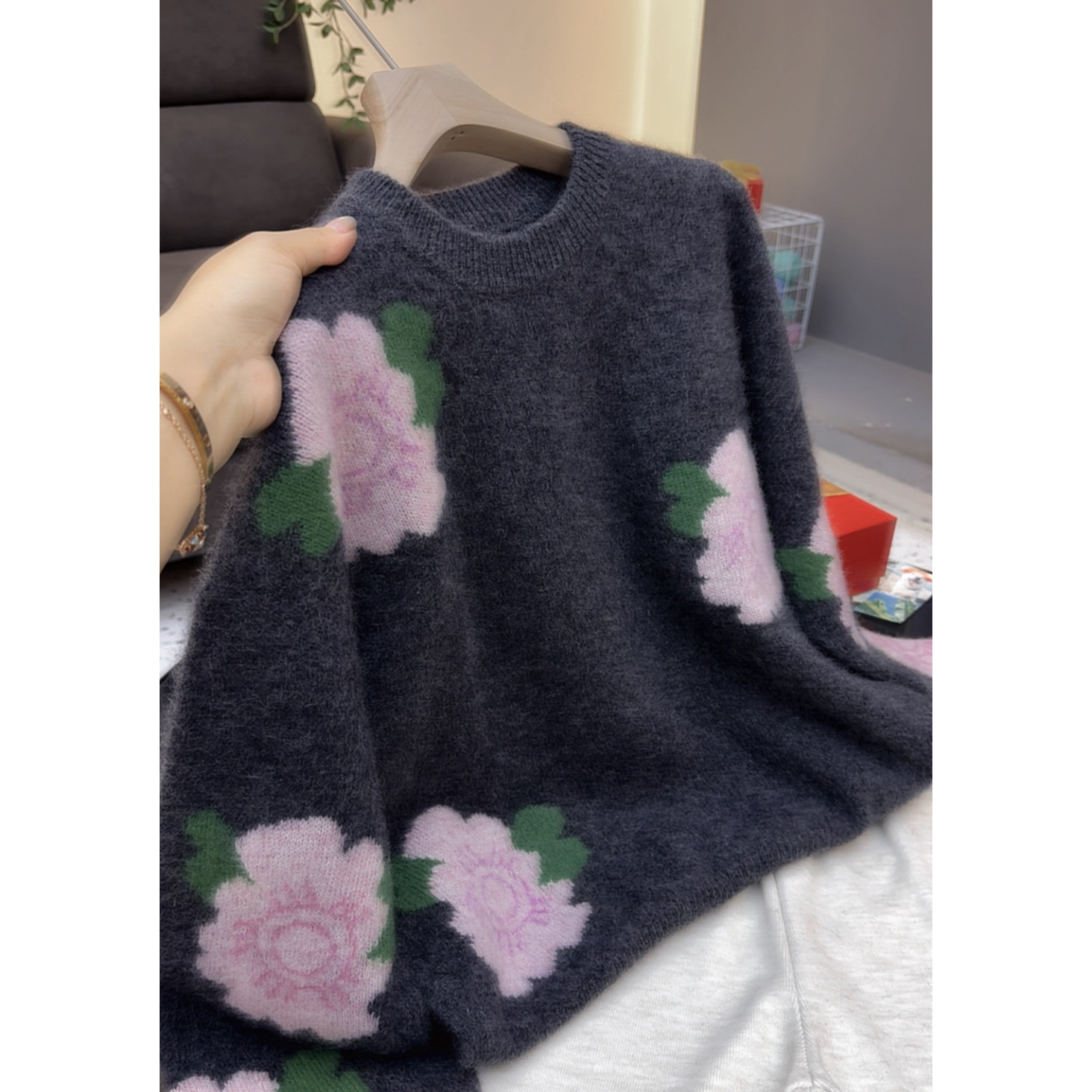 3716【圆领花朵提花毛衣】秋冬新款百搭女士针织衫外穿上衣,女装/女士精品,毛针织衫,淘宝优惠券,粉丝福利购,淘宝优惠卷