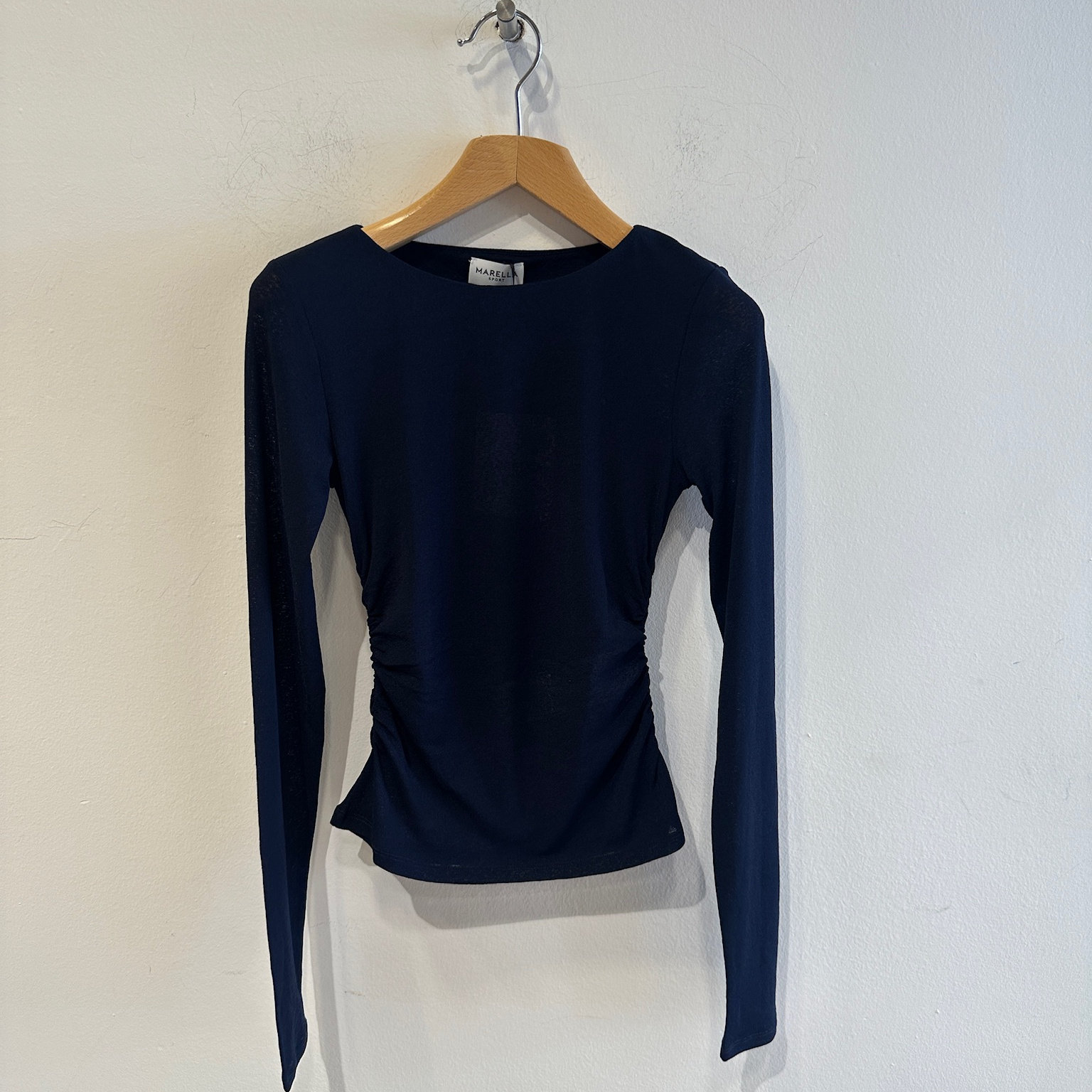 长袖百搭纯色聚酯纤维女T恤