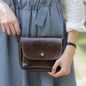 简约森系复古小包包