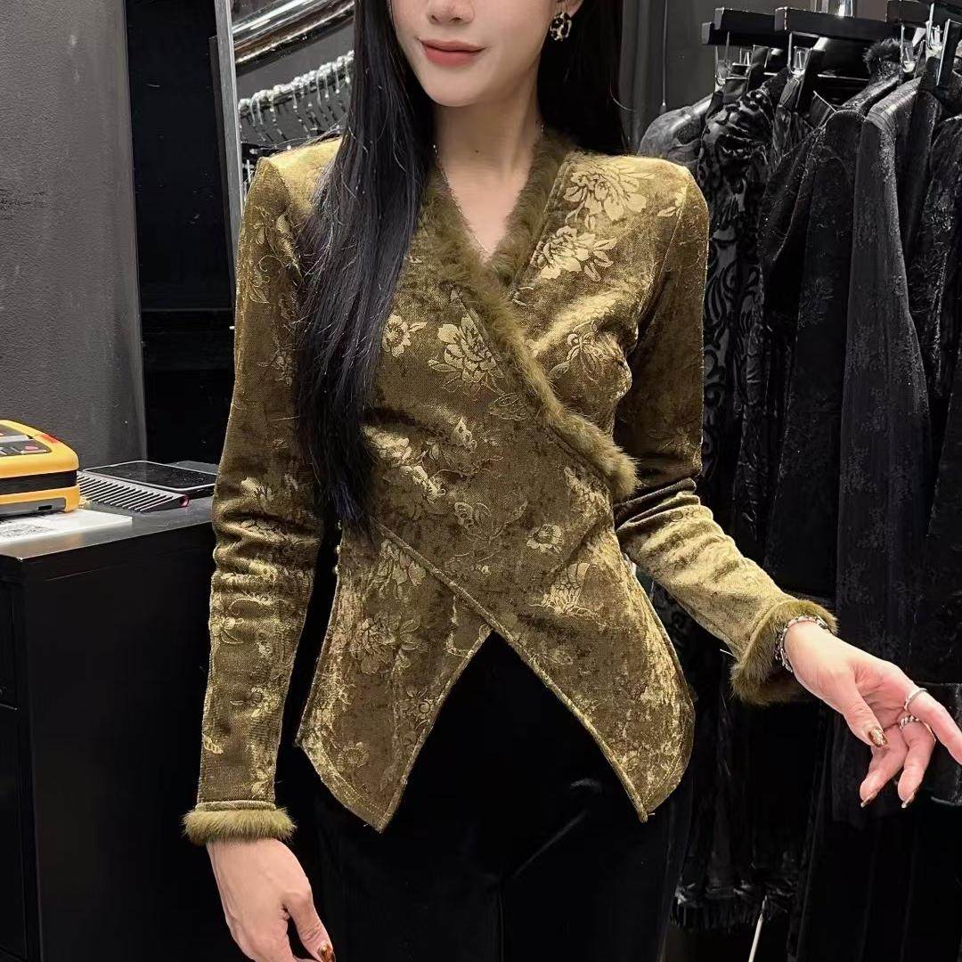 丝绒女长袖拼接兔毛上衣