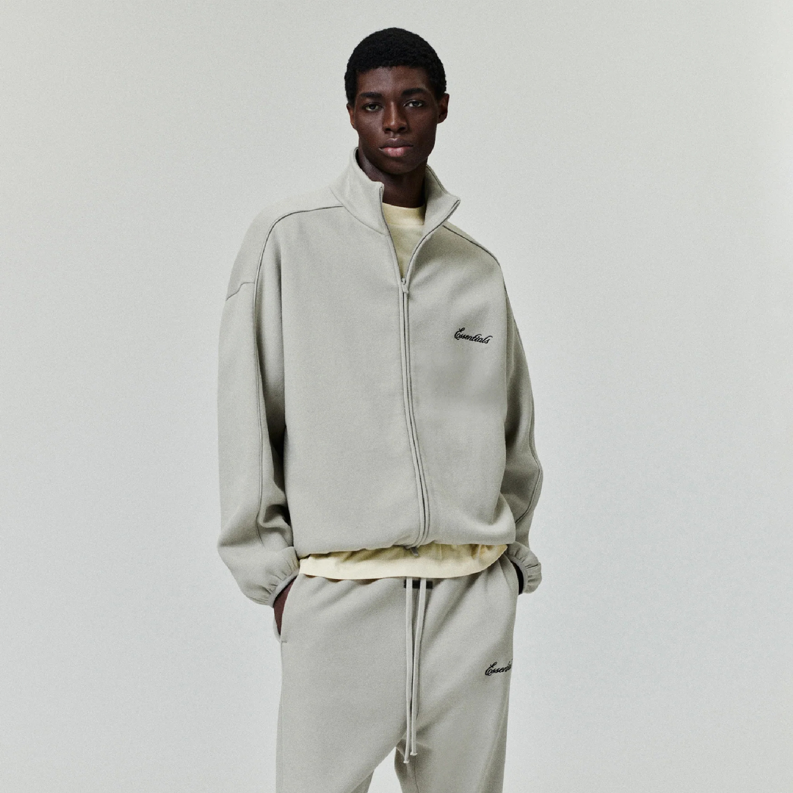 正品Fear of God Essentials 25Drop1字母刺绣卫衣夹克抓绒外套