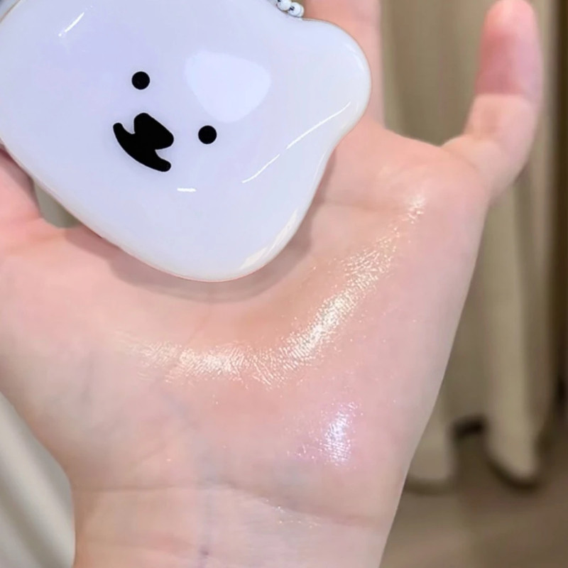 这块真的让人没法拒绝!水光日杂小熊腮红膏多用面部提亮自然胭脂