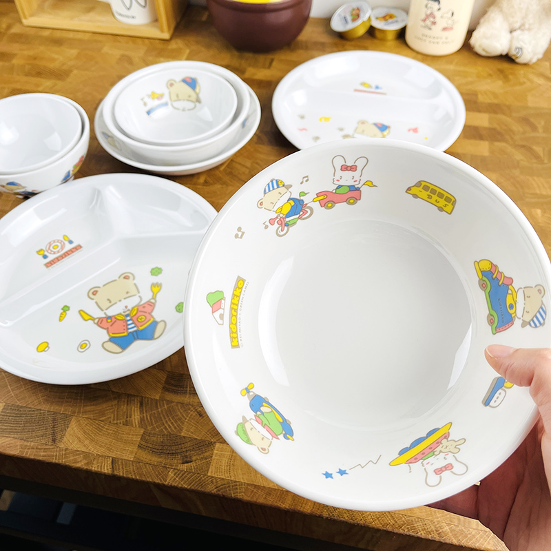 现货日本制音乐小熊可爱儿童宝宝幼儿树脂餐具分格盘碟汤饭辅食碗