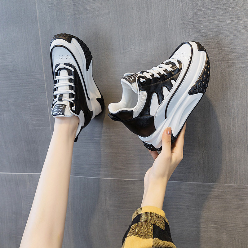 2025秋冬季女鞋新款潮中筒百搭款老爹鞋厚底松糕内增高休闲运动鞋