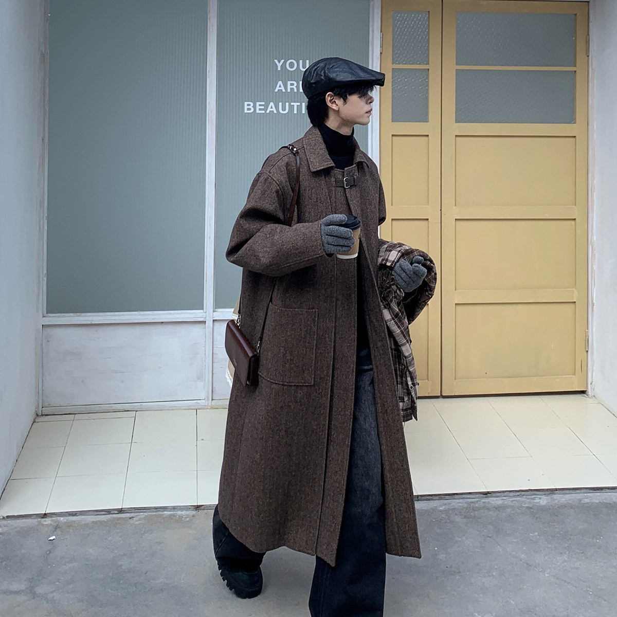 白口阳冬季人字中长款呢子大衣