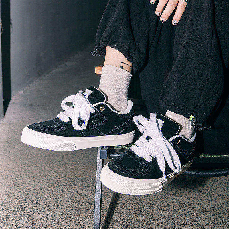 顽刻ollieskate bright面包鞋黑色明暗线翻毛皮男女国潮滑板鞋,流行男鞋,帆布鞋,淘宝优惠券,粉丝福利购,淘宝优惠卷