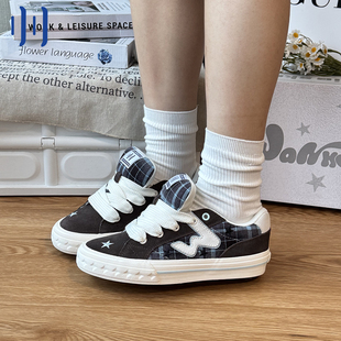 顽刻ollieskate贝果棕色星星春季 BAKE休闲低帮W软底男女面包板鞋