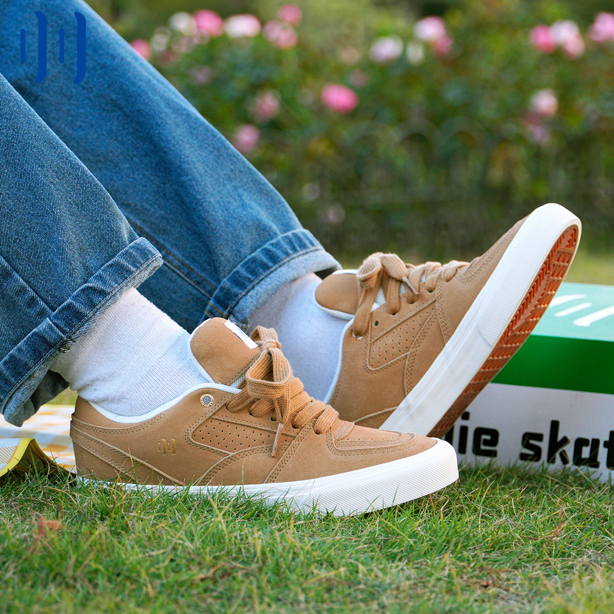 顽刻ollieskate Bright面包鞋卡其色翻毛皮低帮男女国潮滑板鞋